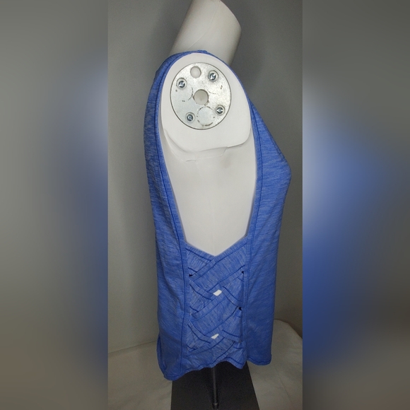 Lululemon Casual Light Blue Top - Picture 4 of 8